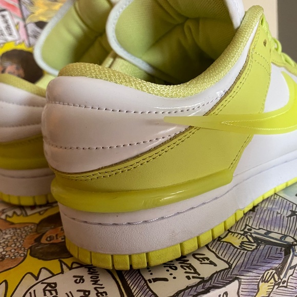 Nike bright yellow low top dunks size 9.5 - Picture 4 of 5